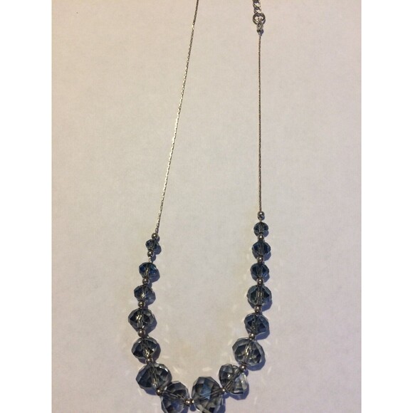 Beautiful Blue Crystal Faceted beads Necklace On Silver tone Chain 19 In - Picture 1 of 4